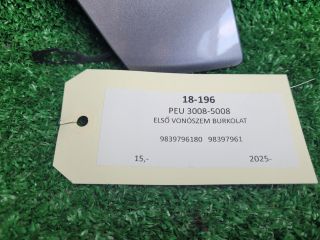 bontott PEUGEOT 5008 Első Vonószem Burkolat