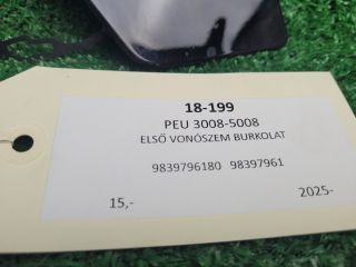 bontott PEUGEOT 5008 Első Vonószem Burkolat