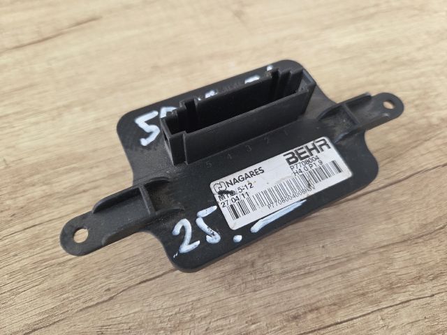 bontott PEUGEOT 5008 Fűtés Vezérlő Modul