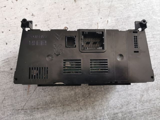 bontott PEUGEOT 5008 Fűtéskapcsoló (digit klímás)