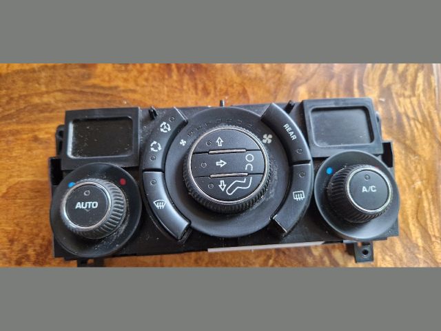 bontott PEUGEOT 5008 Fűtéskapcsoló (digit klímás)