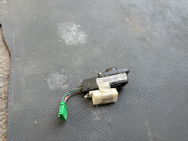 bontott PEUGEOT 5008 Fűtéskapcsoló (manuális klímás)