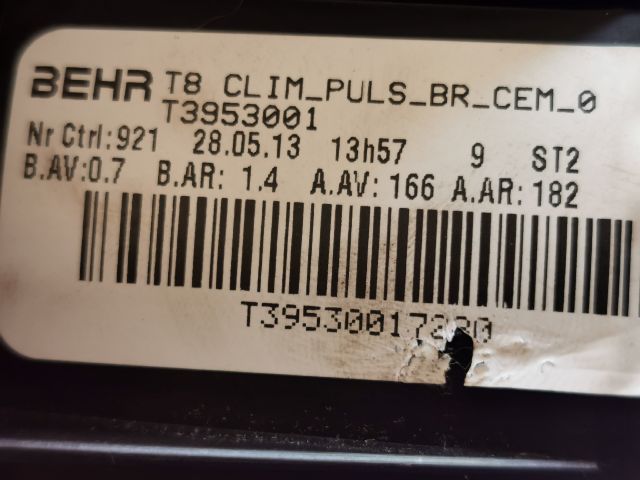 bontott PEUGEOT 5008 Fűtőmotor (Klímás)