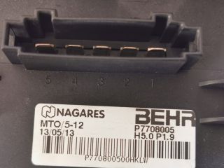 bontott PEUGEOT 5008 Fűtőmotor (Klímás)