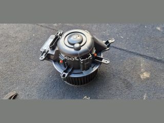 bontott PEUGEOT 5008 Fűtőmotor (Klímás)