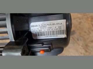 bontott PEUGEOT 5008 Fűtőmotor (Klímás)