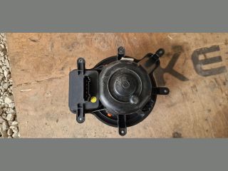 bontott PEUGEOT 5008 Fűtőmotor (Klímás)