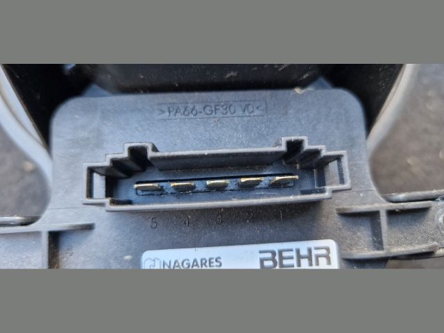 bontott PEUGEOT 5008 Fűtőmotor (Klímás)