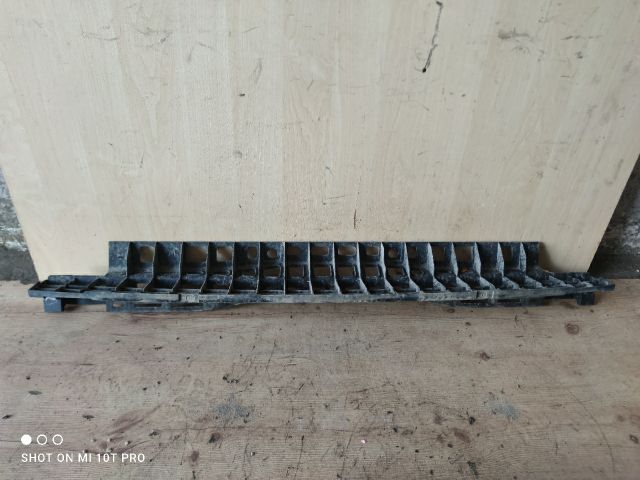 bontott PEUGEOT 5008 Hátsó Lökhárító Merevítő (Fém)