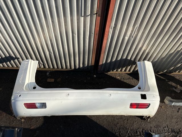 bontott PEUGEOT 5008 Hátsó Lökhárító (Részeivel)