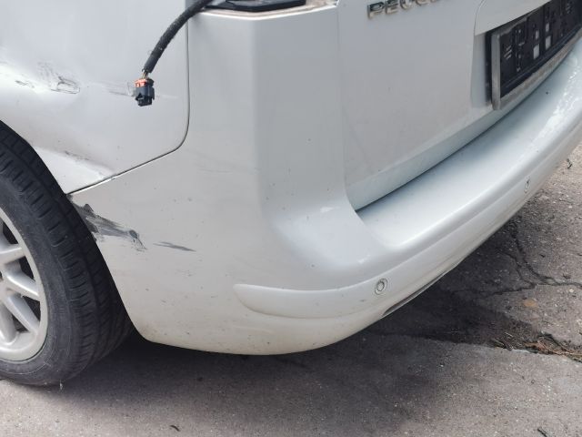 bontott PEUGEOT 5008 Hátsó Lökhárító (Részeivel)