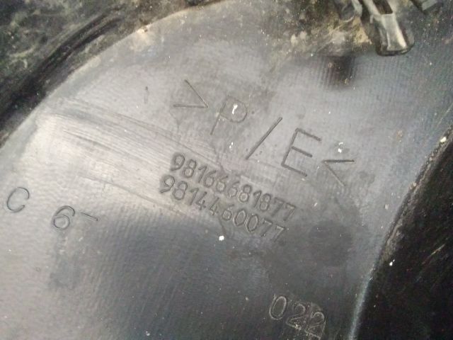 bontott PEUGEOT 5008 Hátsó Lökhárító (Üresen)