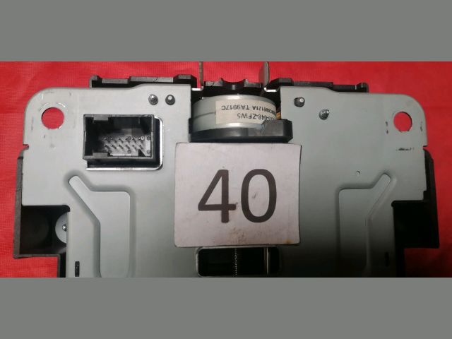 bontott PEUGEOT 5008 Head-Up Display