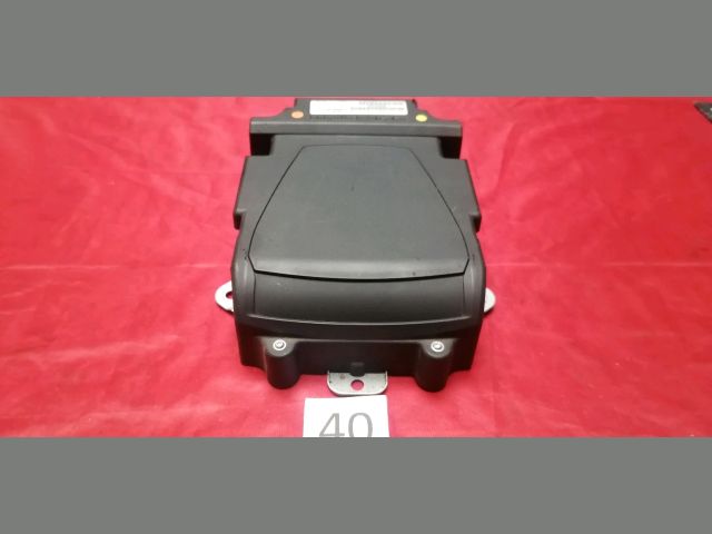 bontott PEUGEOT 5008 Head-Up Display