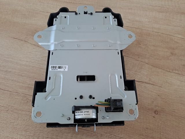 bontott PEUGEOT 5008 Head-Up Display