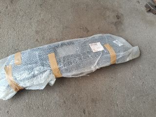 bontott PEUGEOT 5008 Hűtőrács