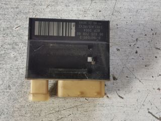 bontott PEUGEOT 5008 Izzító Relé