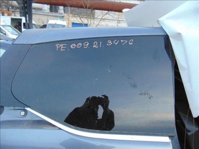 bontott PEUGEOT 5008 Jobb C Oszlop Oldalablak Üveg