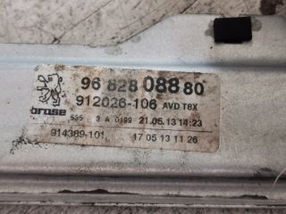 bontott PEUGEOT 5008 Jobb első Ablakemelő Szerkezet (Elektromos)