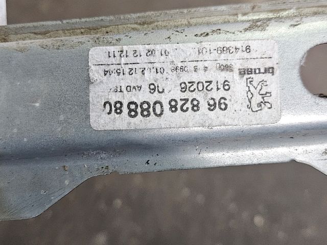 bontott PEUGEOT 5008 Jobb első Ablakemelő Szerkezet (Elektromos)