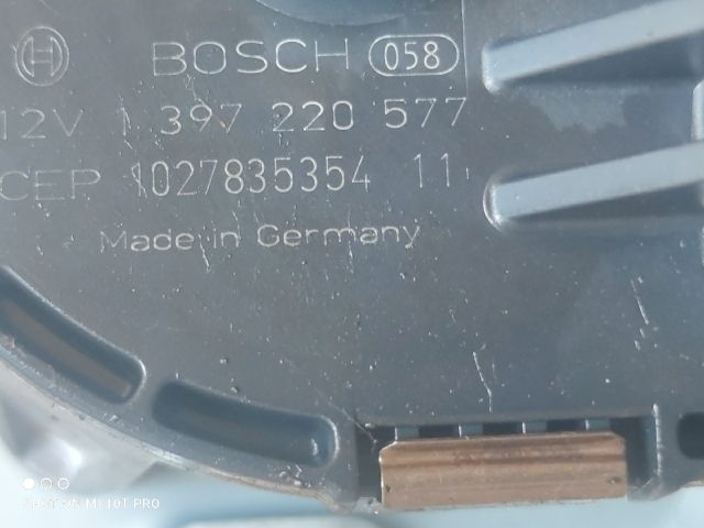 bontott PEUGEOT 5008 Jobb első Ablaktörlő Motor