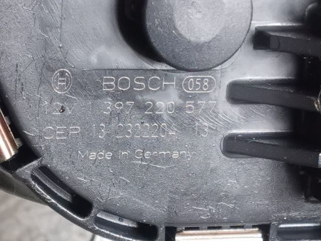 bontott PEUGEOT 5008 Jobb első Ablaktörlő Motor