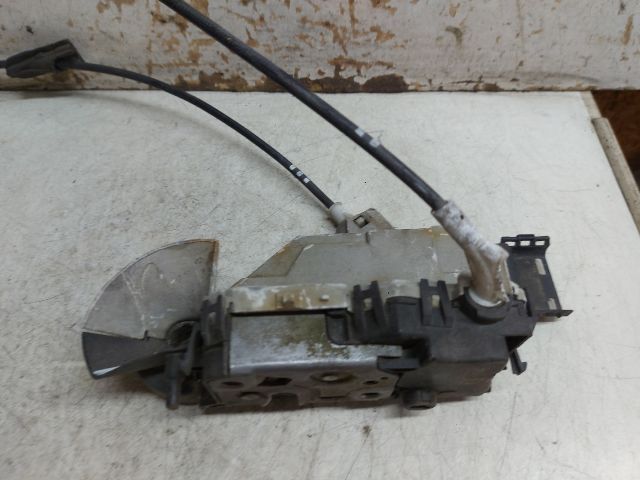 bontott PEUGEOT 5008 Jobb első Ajtózár