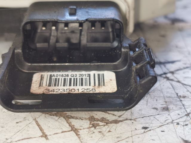 bontott PEUGEOT 5008 Jobb első Ajtózár