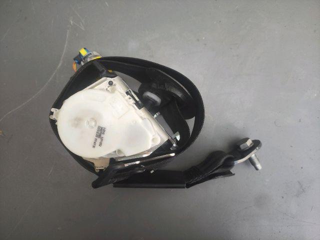 bontott PEUGEOT 5008 Jobb első Biztonsági Öv