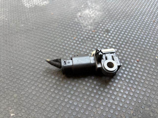 bontott PEUGEOT 5008 Jobb első Oldal Ütközés Érzékelő