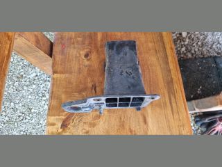 bontott PEUGEOT 5008 Jobb első Ütközéscsillapító