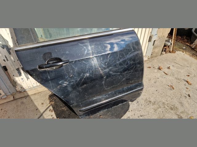 bontott PEUGEOT 5008 Jobb hátsó Ajtó (Részeivel)