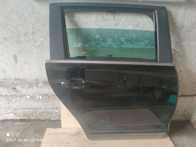 bontott PEUGEOT 5008 Jobb hátsó Ajtó (Részeivel)