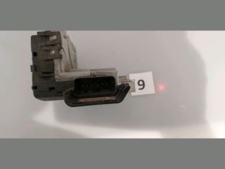 bontott PEUGEOT 5008 Jobb hátsó Ajtózár