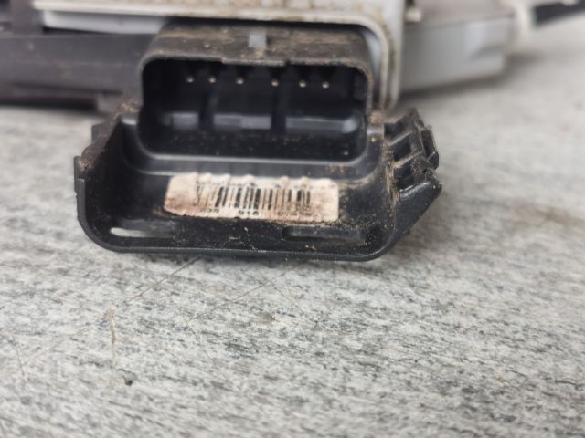 bontott PEUGEOT 5008 Jobb hátsó Ajtózár