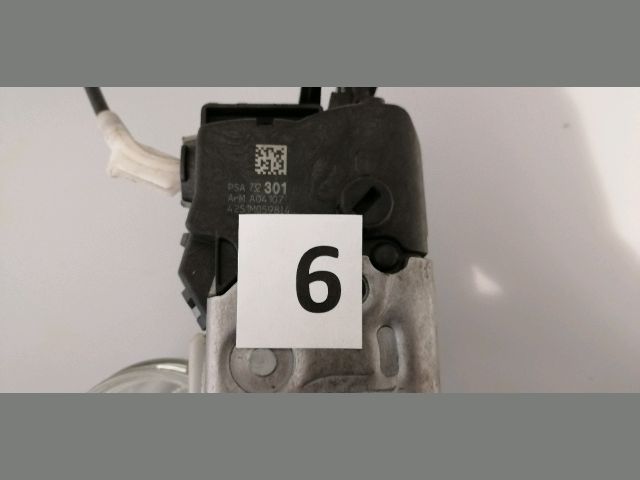 bontott PEUGEOT 5008 Jobb hátsó Ajtózár