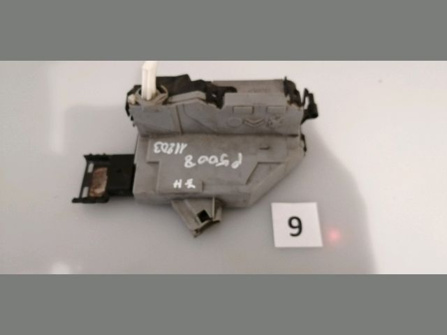 bontott PEUGEOT 5008 Jobb hátsó Ajtózár