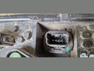 bontott PEUGEOT 5008 Jobb Hátsó Lámpa Foglalat