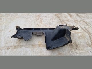 bontott PEUGEOT 5008 Jobb Hűtő Légterelő