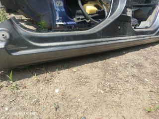 bontott PEUGEOT 5008 Jobb Küszöb