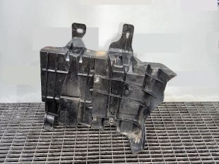 bontott PEUGEOT 5008 Kartervédő