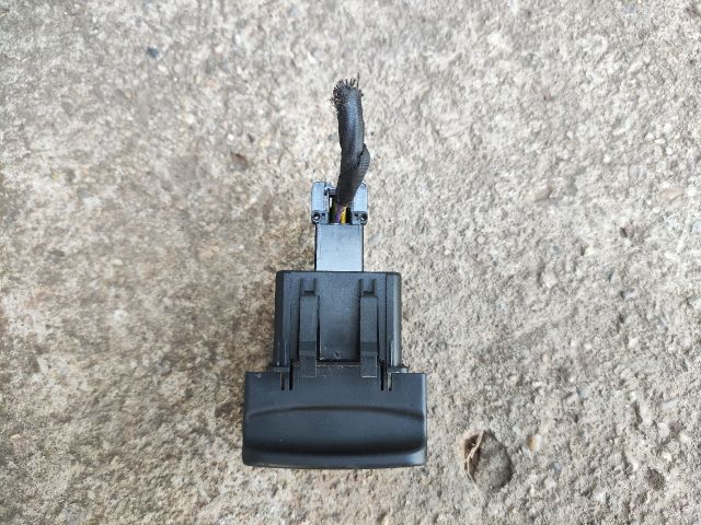 bontott PEUGEOT 5008 Kézifék Kapcsoló