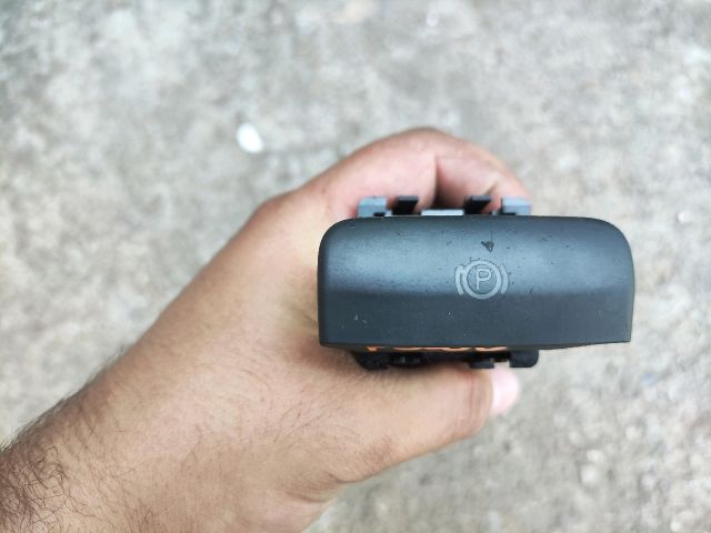 bontott PEUGEOT 5008 Kézifék Kapcsoló