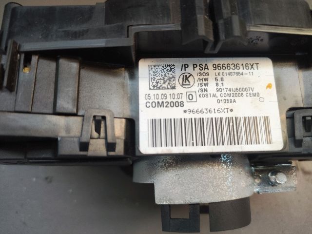 bontott PEUGEOT 5008 Komplett Kormánykapcsoló (Bajuszkapcsoló)