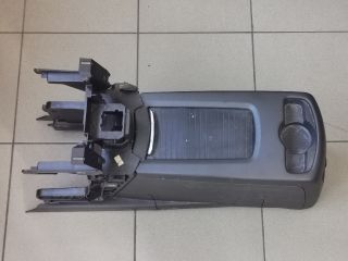 bontott PEUGEOT 5008 Könyöklő