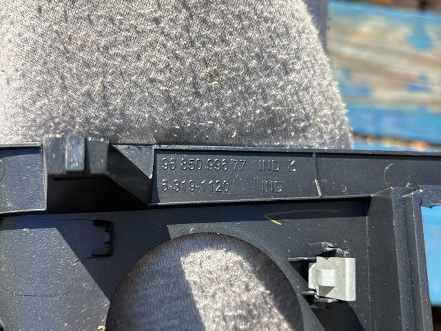 bontott PEUGEOT 5008 Középkonzol Keret