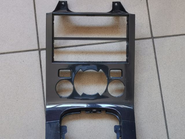 bontott PEUGEOT 5008 Középkonzol Keret