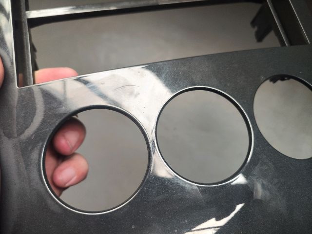 bontott PEUGEOT 5008 Középkonzol Keret