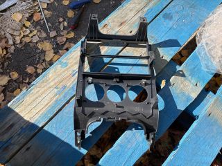 bontott PEUGEOT 5008 Középkonzol Keret