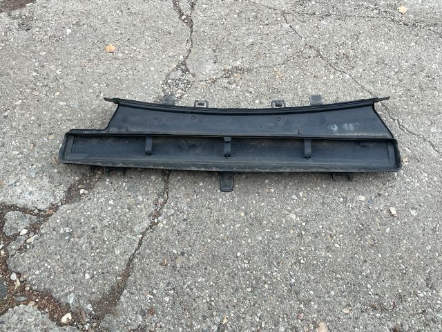 bontott PEUGEOT 5008 Középső Szellőző Keret